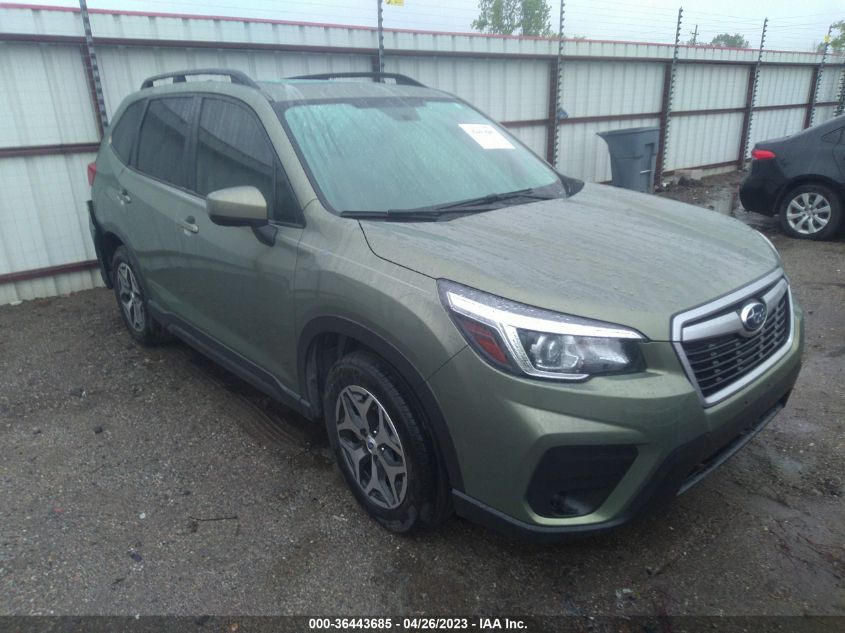 2020 SUBARU FORESTER PREMIUM - JF2SKAGC8LH430777