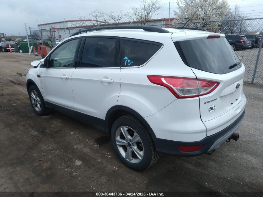 2016 FORD ESCAPE SE - 1FMCU9G97GUC40574