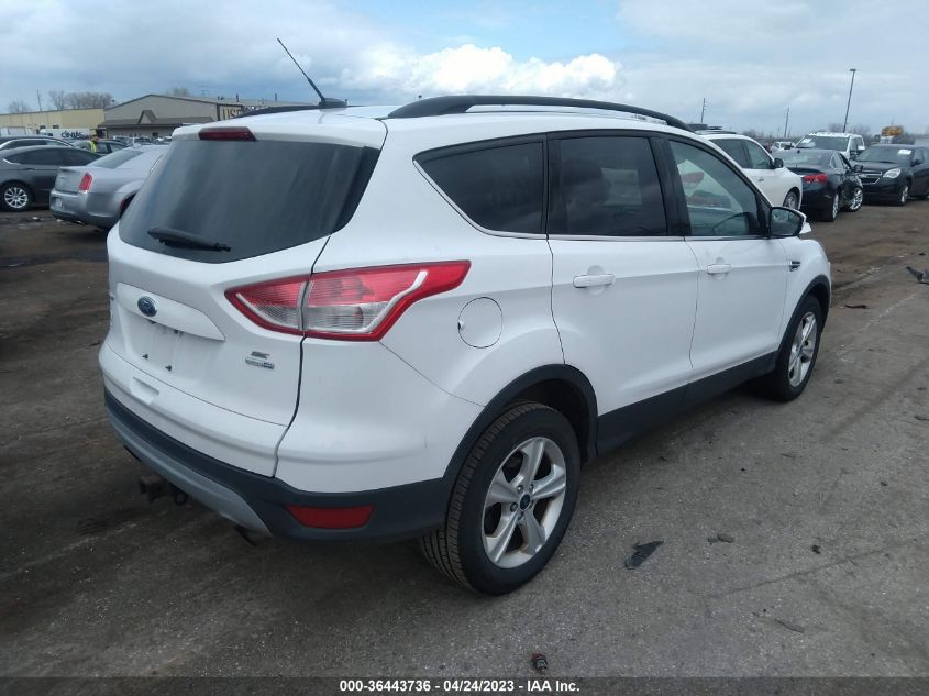 2016 FORD ESCAPE SE - 1FMCU9G97GUC40574