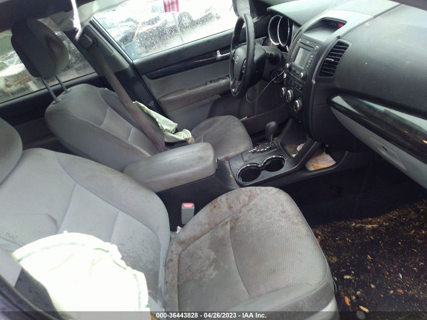 2013 KIA SORENTO LX - 5XYKT3A63DG352669