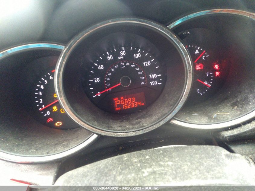 2013 KIA SORENTO LX - 5XYKT3A63DG352669