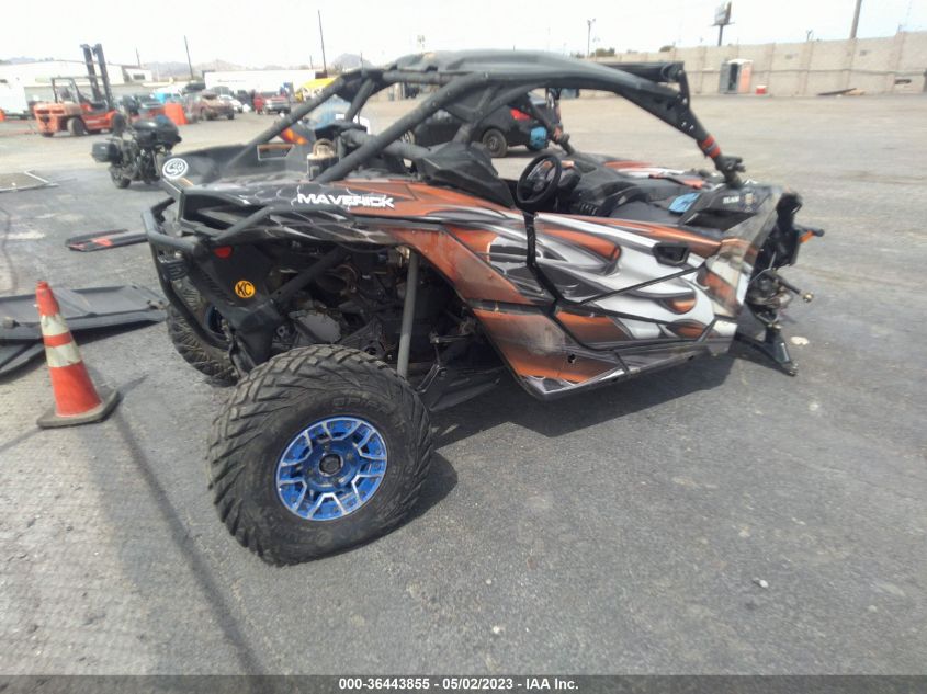 2017 CAN-AM MAVERICK X3 X RS TURBO R - 3JBVXAW25HK002835
