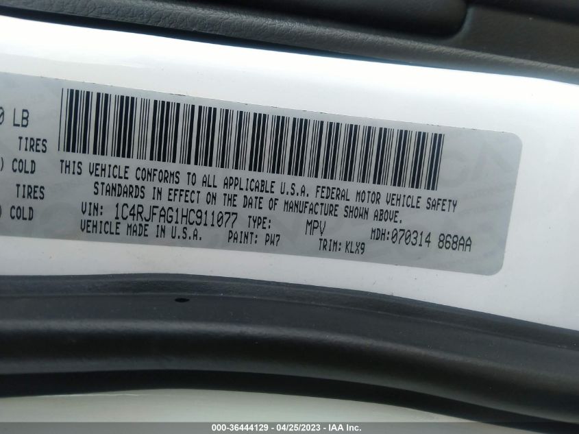 2017 JEEP GRAND CHEROKEE ALTITUDE - 1C4RJFAG1HC911077