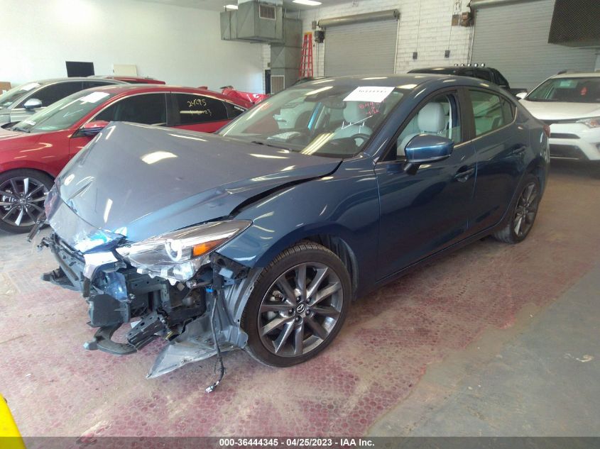 2018 MAZDA MAZDA3 4-DOOR GRAND TOURING - 3MZBN1W35JM161313