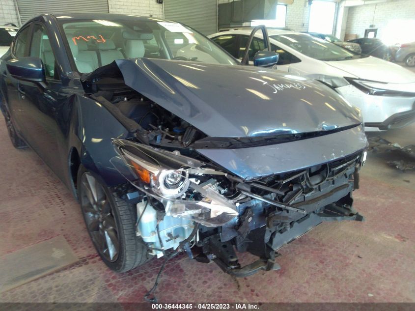 2018 MAZDA MAZDA3 4-DOOR GRAND TOURING - 3MZBN1W35JM161313