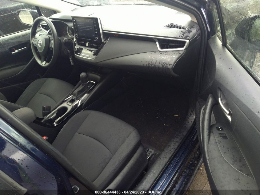 2020 TOYOTA COROLLA LE - JTDEPRAE1LJ047004