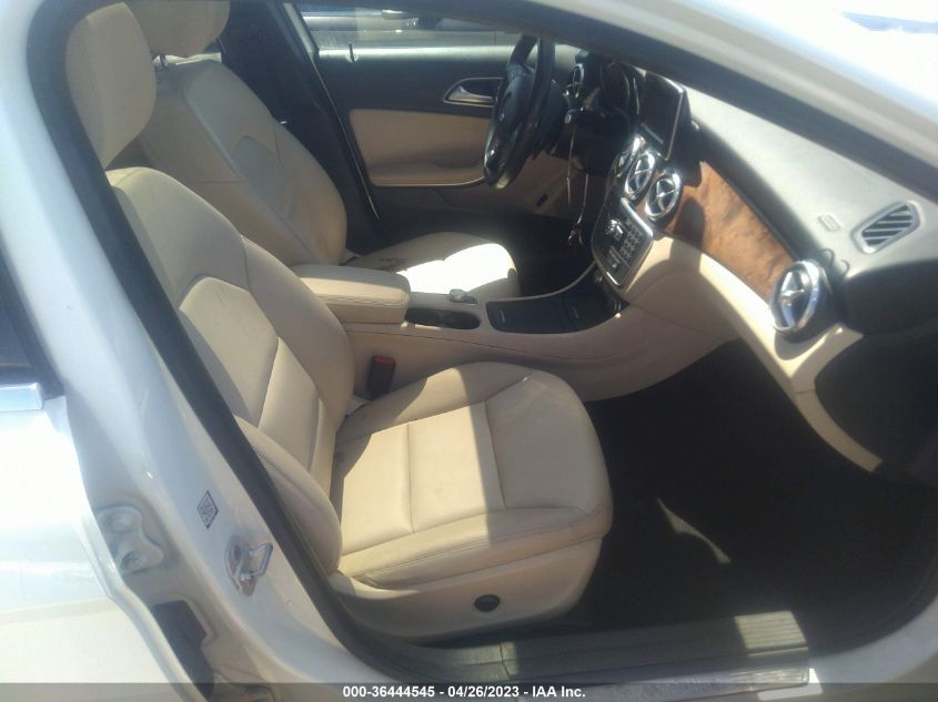 2015 MERCEDES-BENZ GLA-CLASS GLA 250 WDCTG4GB0FJ181217