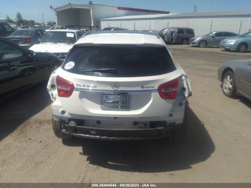 2015 MERCEDES-BENZ GLA-CLASS GLA 250 WDCTG4GB0FJ181217