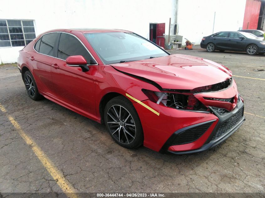 2021 TOYOTA CAMRY SE - 4T1T11BK2MU025037