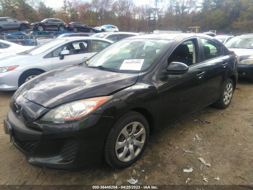 2013 MAZDA MAZDA3 I SV - JM1BL1TG0D1838009