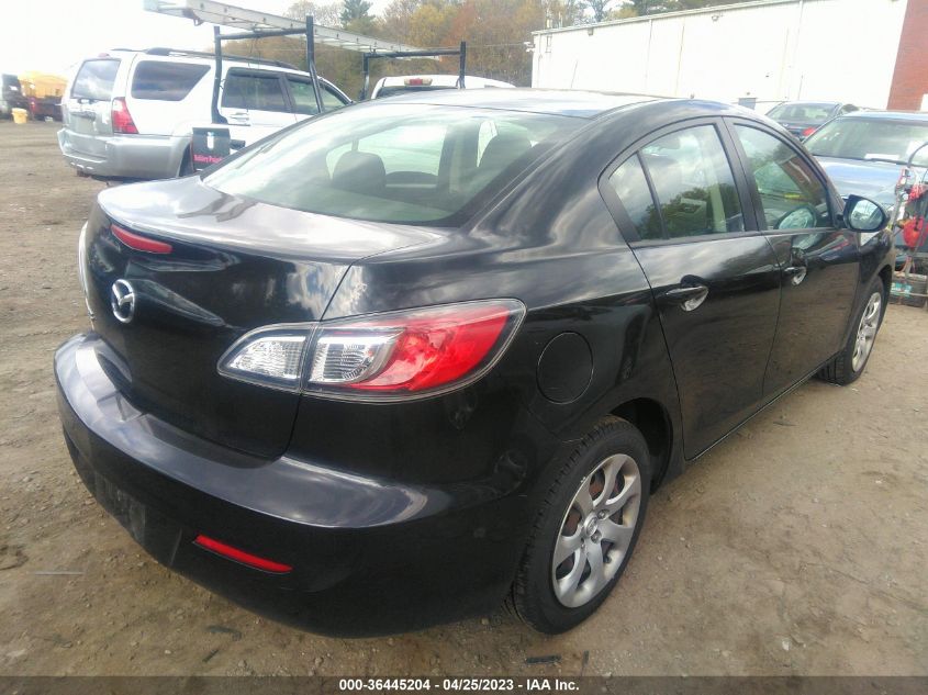 2013 MAZDA MAZDA3 I SV - JM1BL1TG0D1838009