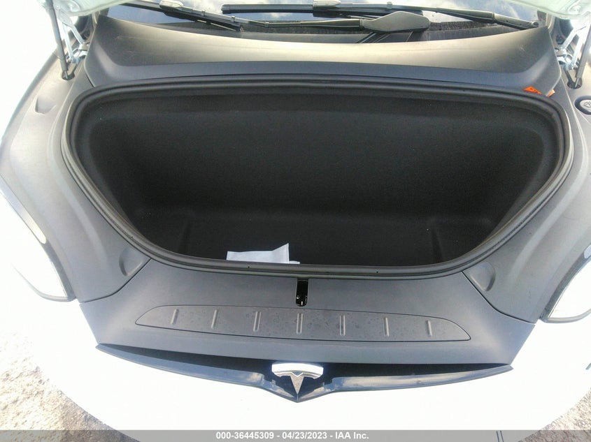 VIN 7SAXCDE5XPF381632 2023 TESLA MODEL X