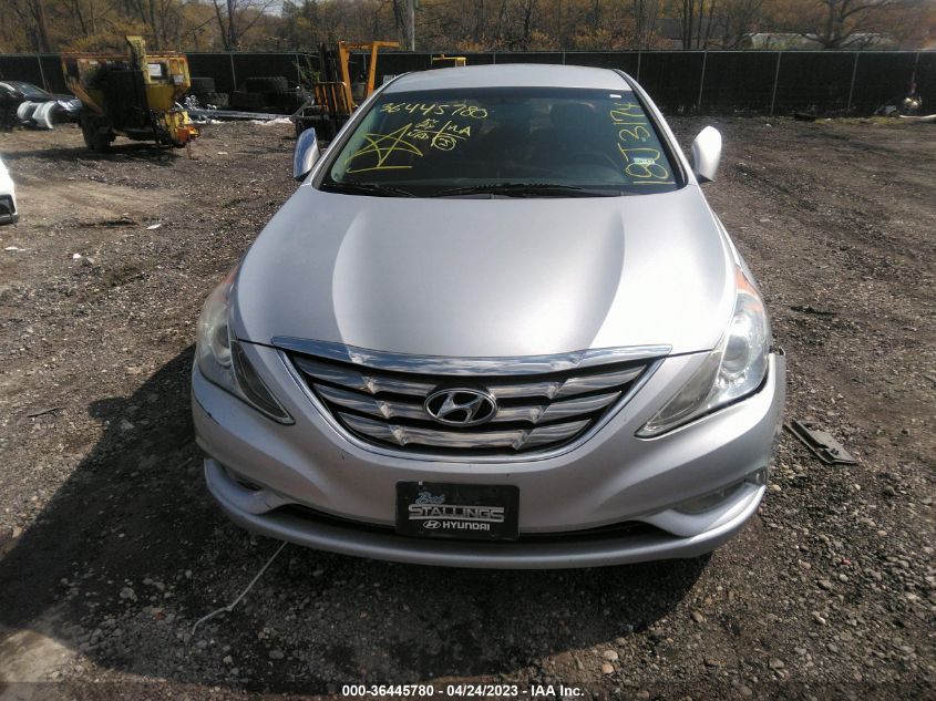 2013 HYUNDAI SONATA SE - 5NPEC4AC2DH633704