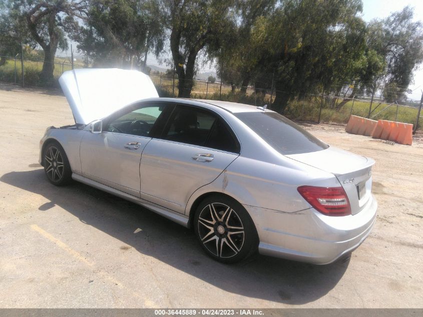 2014 MERCEDES-BENZ C-CLASS C 250 - WDDGF4HBXEG221653