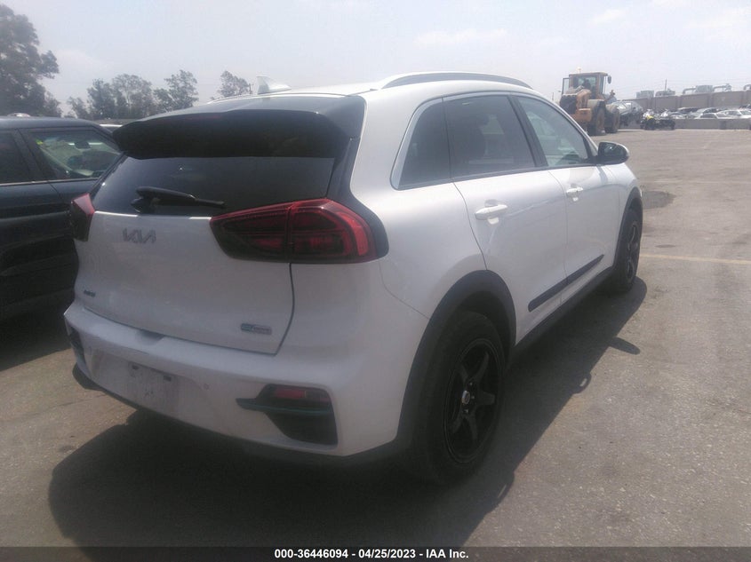 VIN KNDCE3LG0N5137393 2022 KIA NIRO EV EX PREMIUM