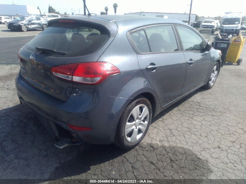 2016 KIA FORTE 5-DOOR LX - KNAFK5A8XG5597738
