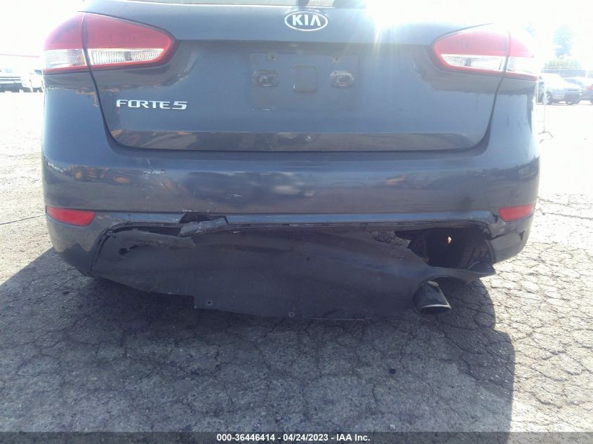 2016 KIA FORTE 5-DOOR LX - KNAFK5A8XG5597738