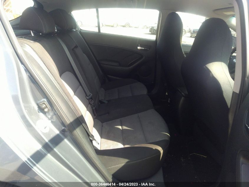 2016 KIA FORTE 5-DOOR LX - KNAFK5A8XG5597738