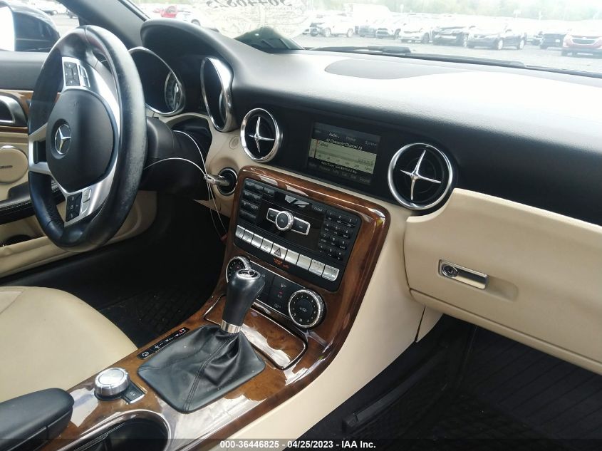 2014 MERCEDES-BENZ SLK-CLASS SLK 250 WDDPK4HA1EF080674