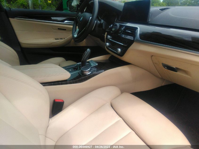 2019 BMW 5 SERIES 530I - WBAJA5C54KWW09949