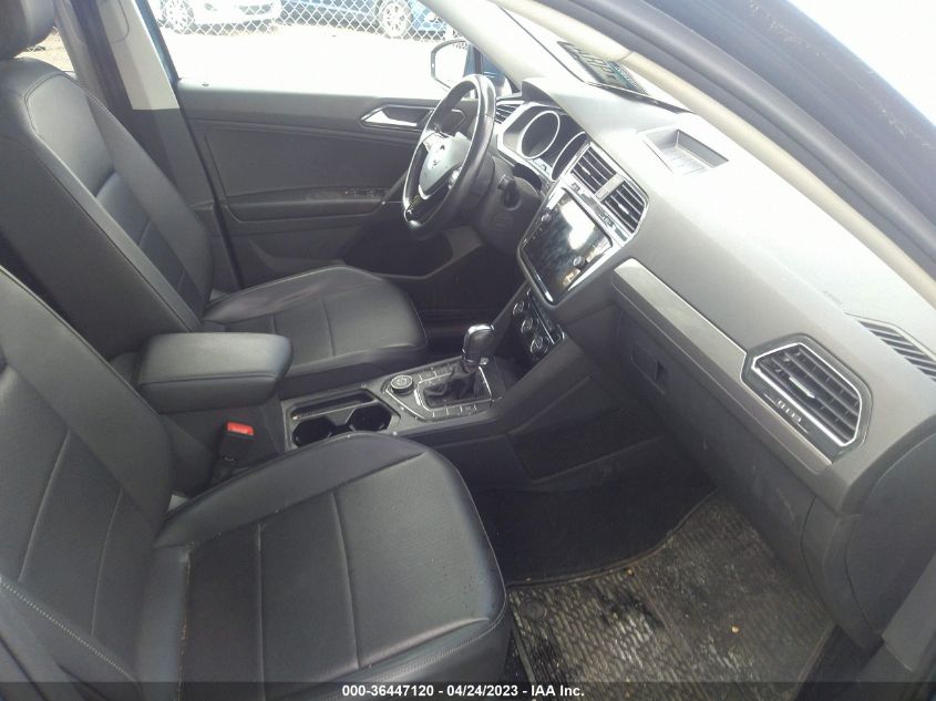 2018 VOLKSWAGEN TIGUAN SEL/SE - 3VV2B7AX6JM014721