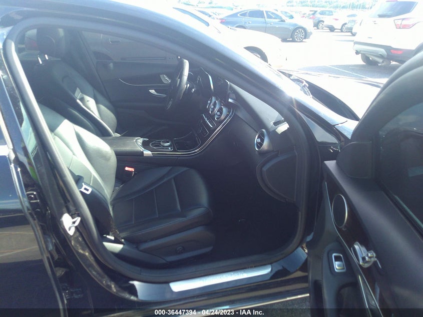 VIN 55SWF8DB0KU295736 2019 MERCEDES-BENZ C-CLASS C 300