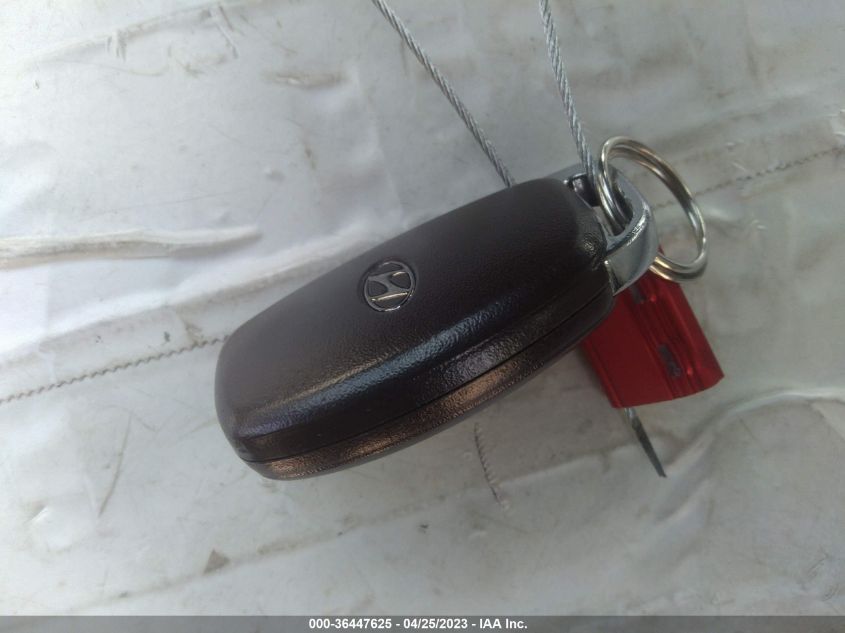 2016 HYUNDAI SONATA HYBRID SE - KMHE24L12GA019970