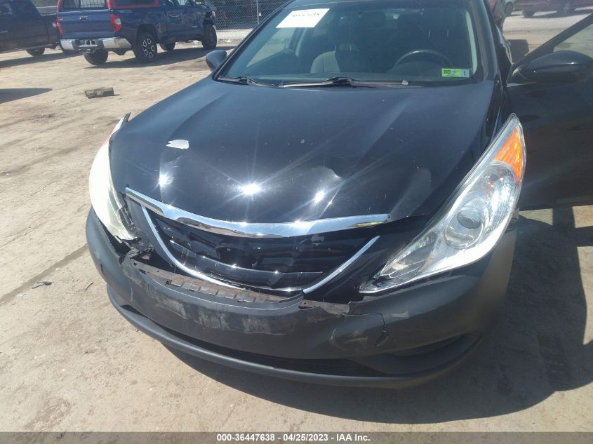 2013 HYUNDAI SONATA GLS PZEV - 5NPEB4AC9DH548975