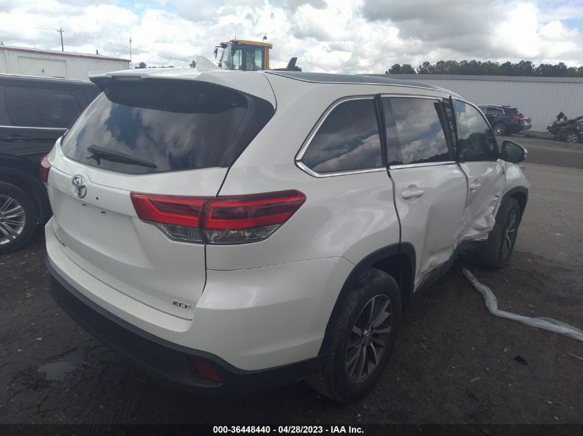 2019 TOYOTA HIGHLANDER XLE - 5TDKZRFH5KS559740