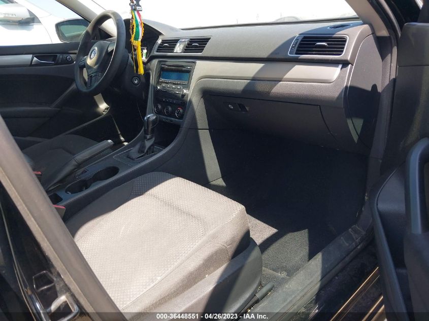 2013 VOLKSWAGEN PASSAT S W/APPEARANCE - 1VWAP7A33DC020536