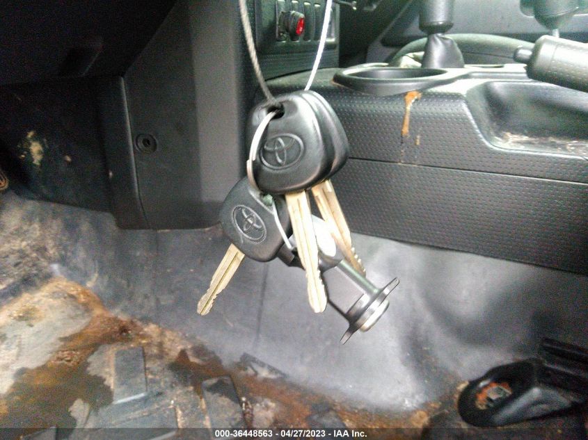 2013 TOYOTA FJ CRUISER JTEBU4BF2DK154866