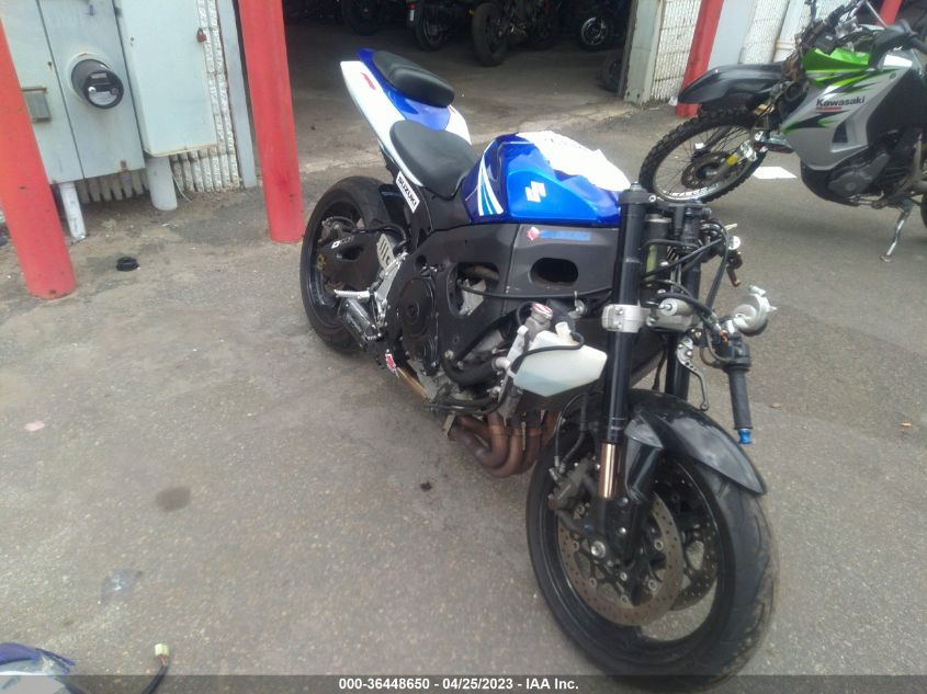 2006 SUZUKI GSX-R750 K6 - JS1GR7KA862106674