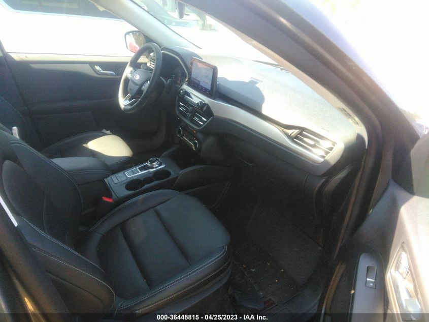 2022 FORD ESCAPE SEL - 1FMCU0H60NUA02756