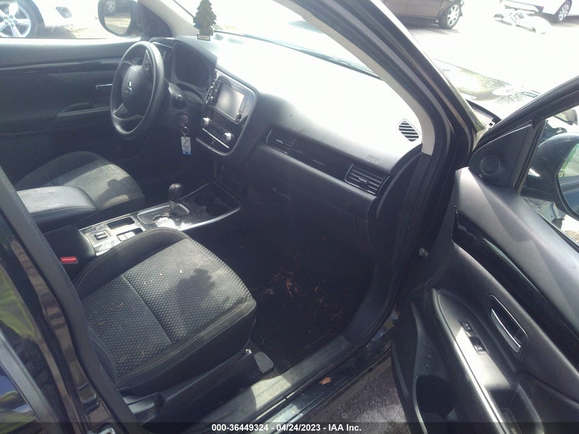 VIN JA4AD2A33LZ006592 2020 MITSUBISHI OUTLANDER ES