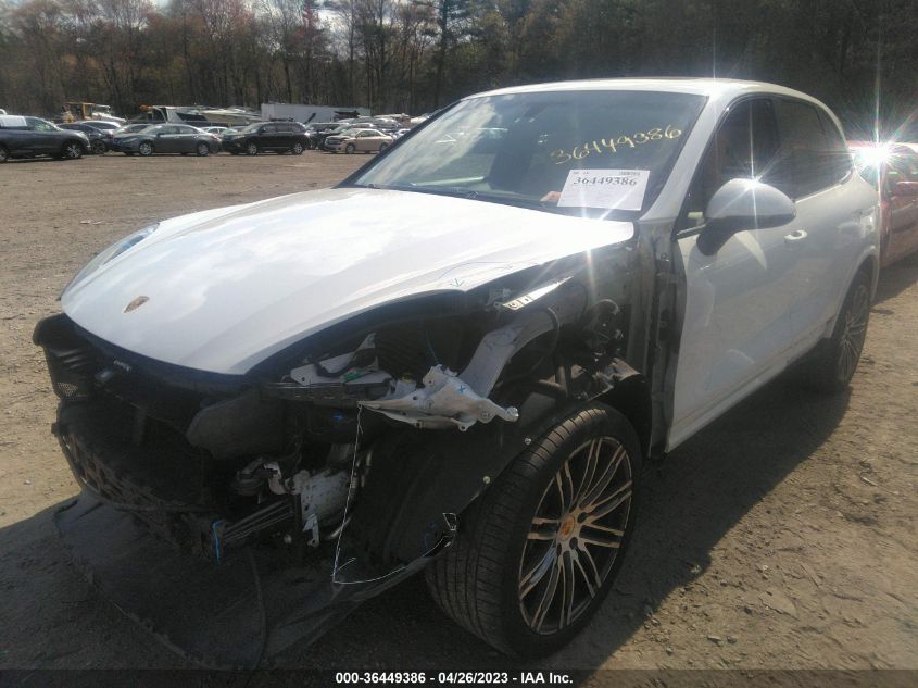2017 PORSCHE CAYENNE WP1AA2A26HKA87012