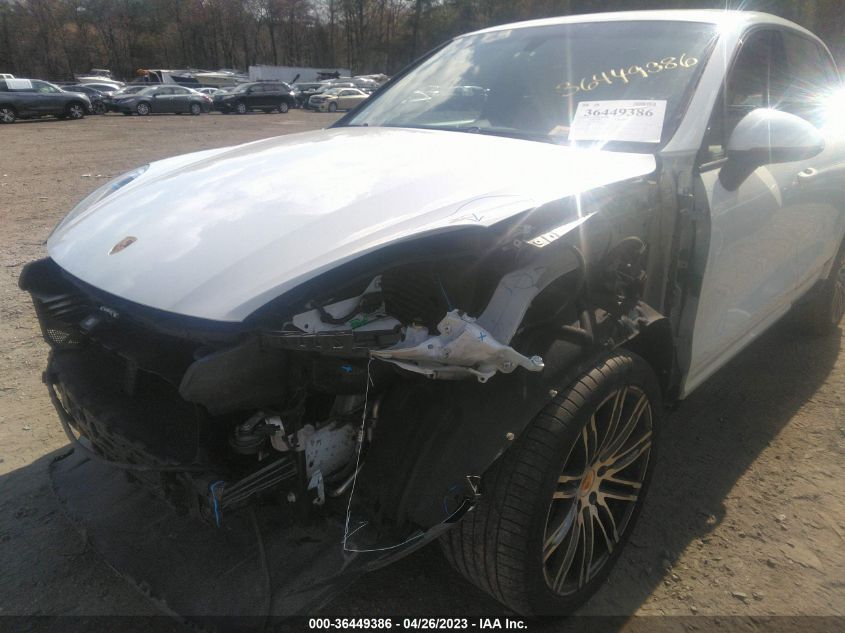2017 PORSCHE CAYENNE WP1AA2A26HKA87012