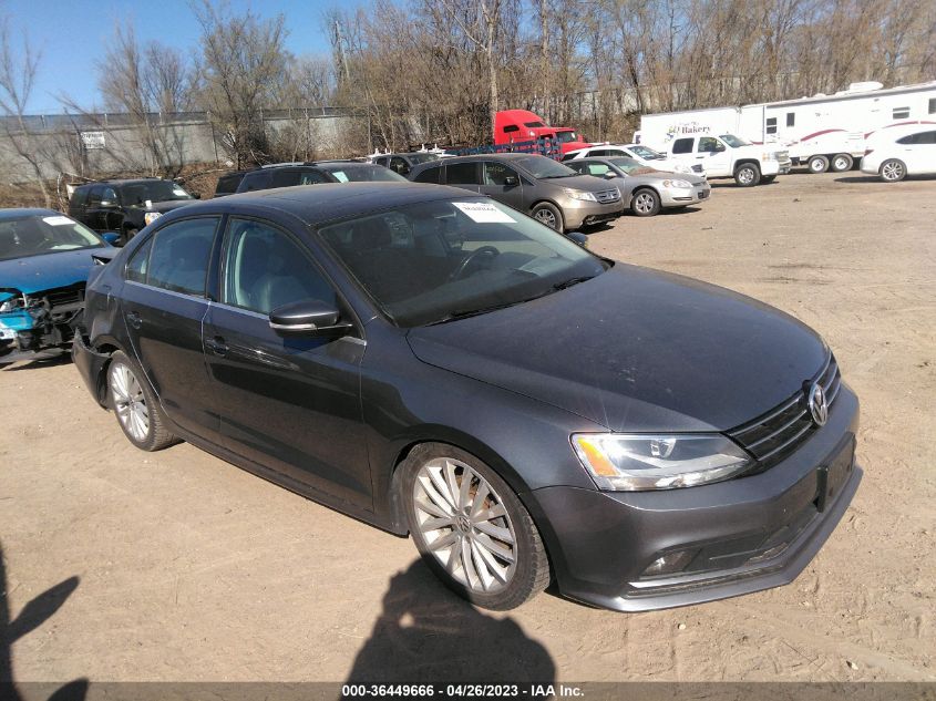 2015 VOLKSWAGEN JETTA SEDAN 1.8T SE - 3VWD17AJ7FM206613