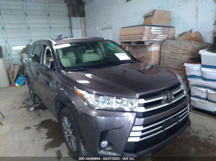 2019 TOYOTA HIGHLANDER XLE - 5TDKZRFH6KS562078