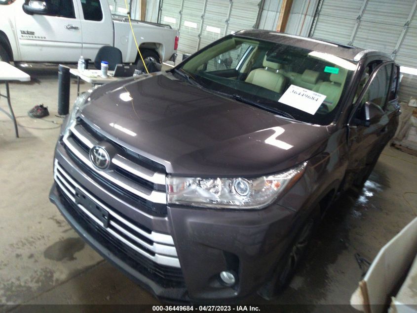 2019 TOYOTA HIGHLANDER XLE - 5TDKZRFH6KS562078