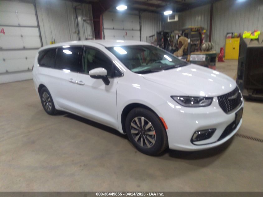 2023 CHRYSLER PACIFICA HYBRID TOURING L - 2C4RC1L71PR551390