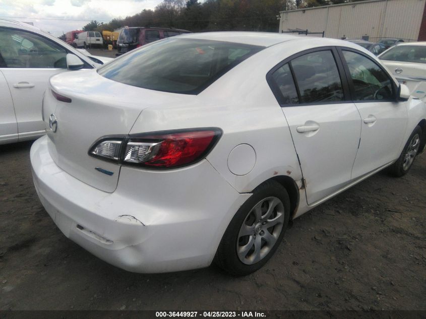2013 MAZDA MAZDA3 I SPORT - JM1BL1U79D1756116