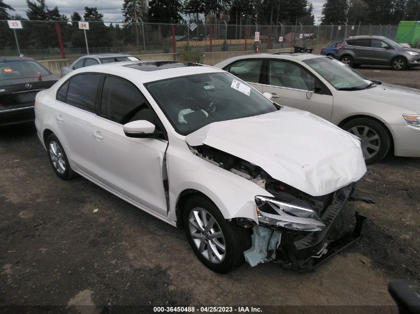 2013 VOLKSWAGEN JETTA SEDAN SE W/CONVENIENCE/SUNROOF - 3VWDP7AJ6DM352335