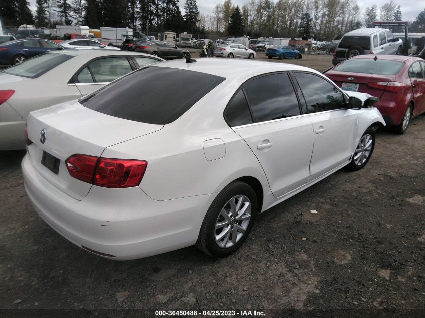 2013 VOLKSWAGEN JETTA SEDAN SE W/CONVENIENCE/SUNROOF - 3VWDP7AJ6DM352335