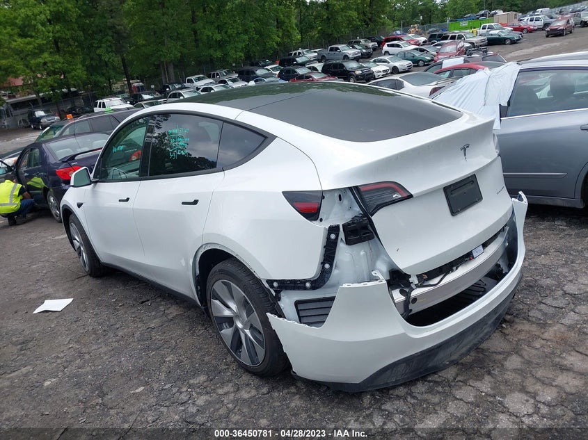 VIN 7SAYGDEE3NF434869 2022 TESLA MODEL Y LONG RANGE