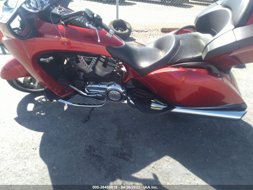 2015 VICTORY MOTORCYCLES VISION TOUR 5VPSW36N8F3046499