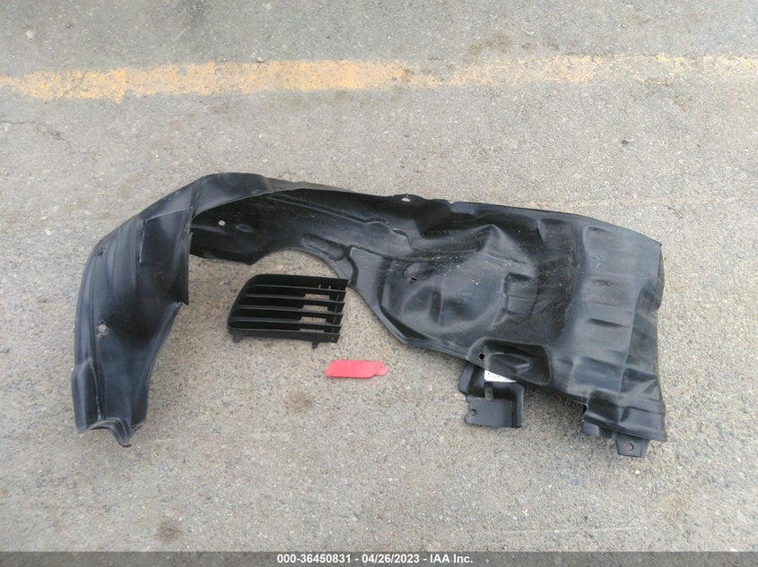 VIN 1C4RJEAG3KC572162 2019 JEEP GRAND CHEROKEE ALTITUDE