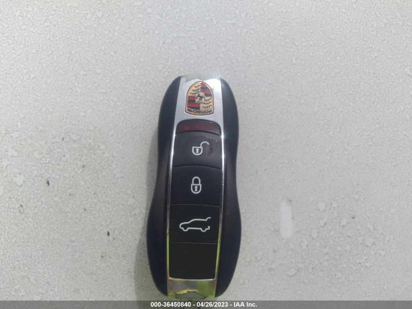 2013 PORSCHE CAYENNE WP1AA2A24DLA03239