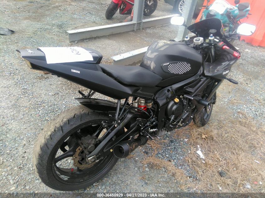 2004 YAMAHA YZFR6 L - JYARJ06E74A019101