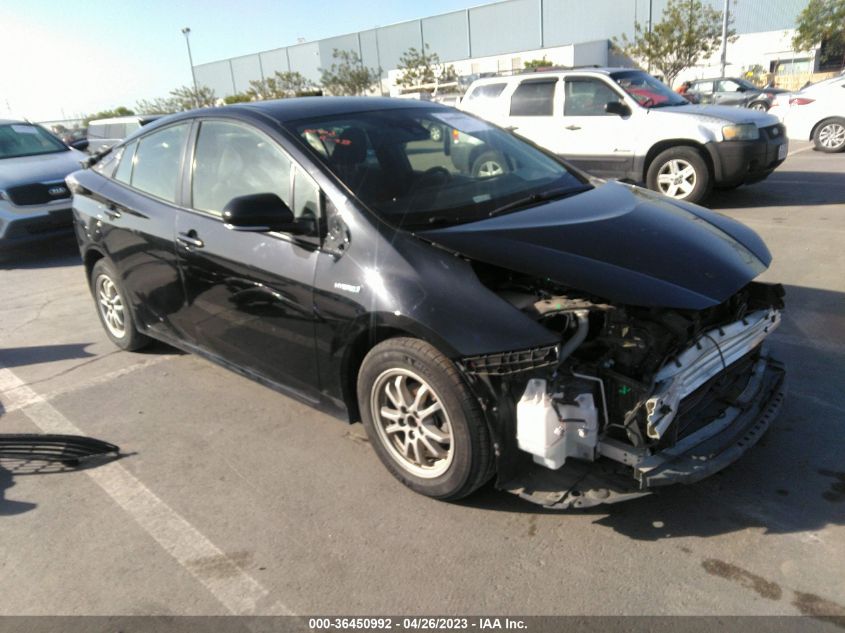 2016 TOYOTA PRIUS FOUR - JTDKARFU2G3015676