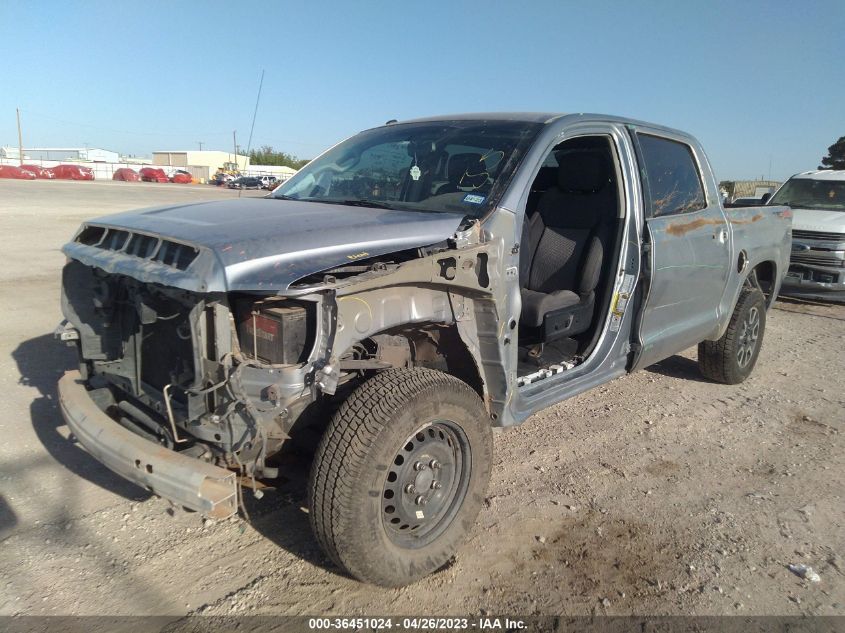 2017 TOYOTA TUNDRA 4WD SR5/TRD PRO - 5TFDW5F10HX628219